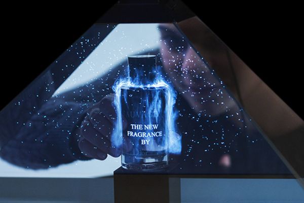 Holographic display