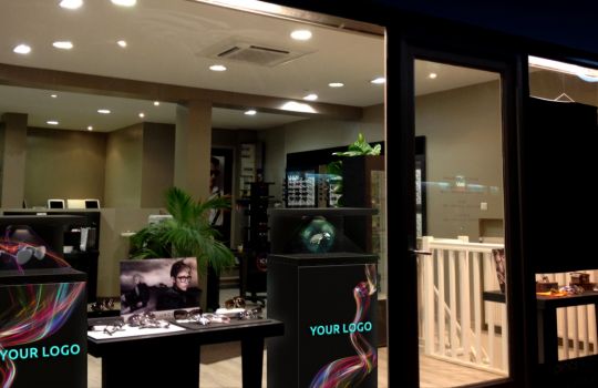 Hologram and Levitating display in Optics Store