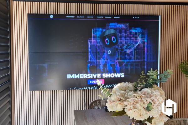 Immersive showroom